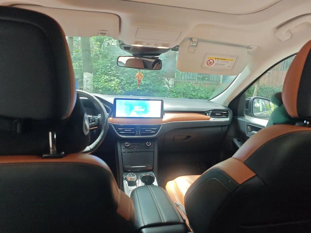 Ford Escape 2020 EcoBoost 245 Four-Wheel Drive Luxury Edition — миниатюра 18