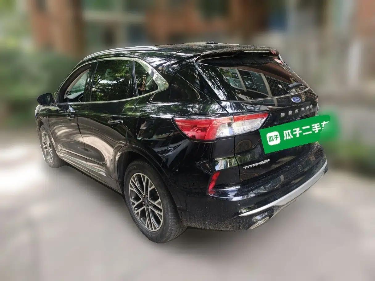 Ford Escape 2020 EcoBoost 245 Four-Wheel Drive Luxury Edition — миниатюра 4