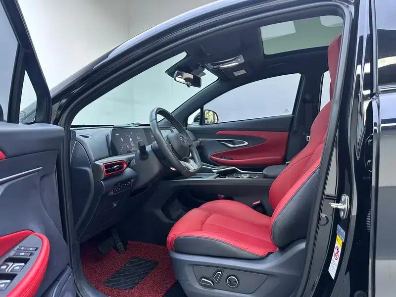 Changan UNI-T 2021 1.5T Sport Flagship Edition — миниатюра 23