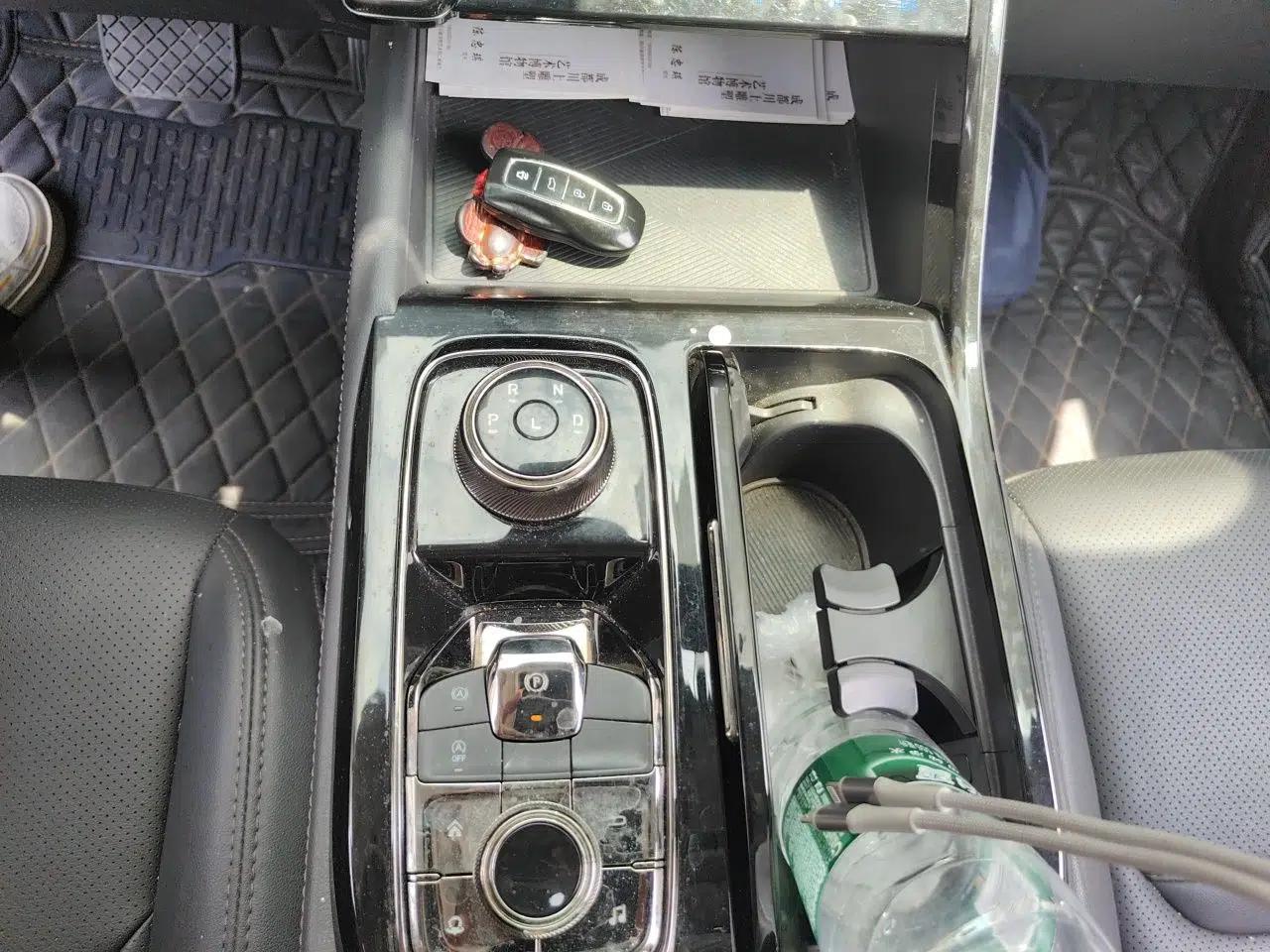 Ford Equator Sport 2022 EcoBoost 170 Platinum Edition — миниатюра 14