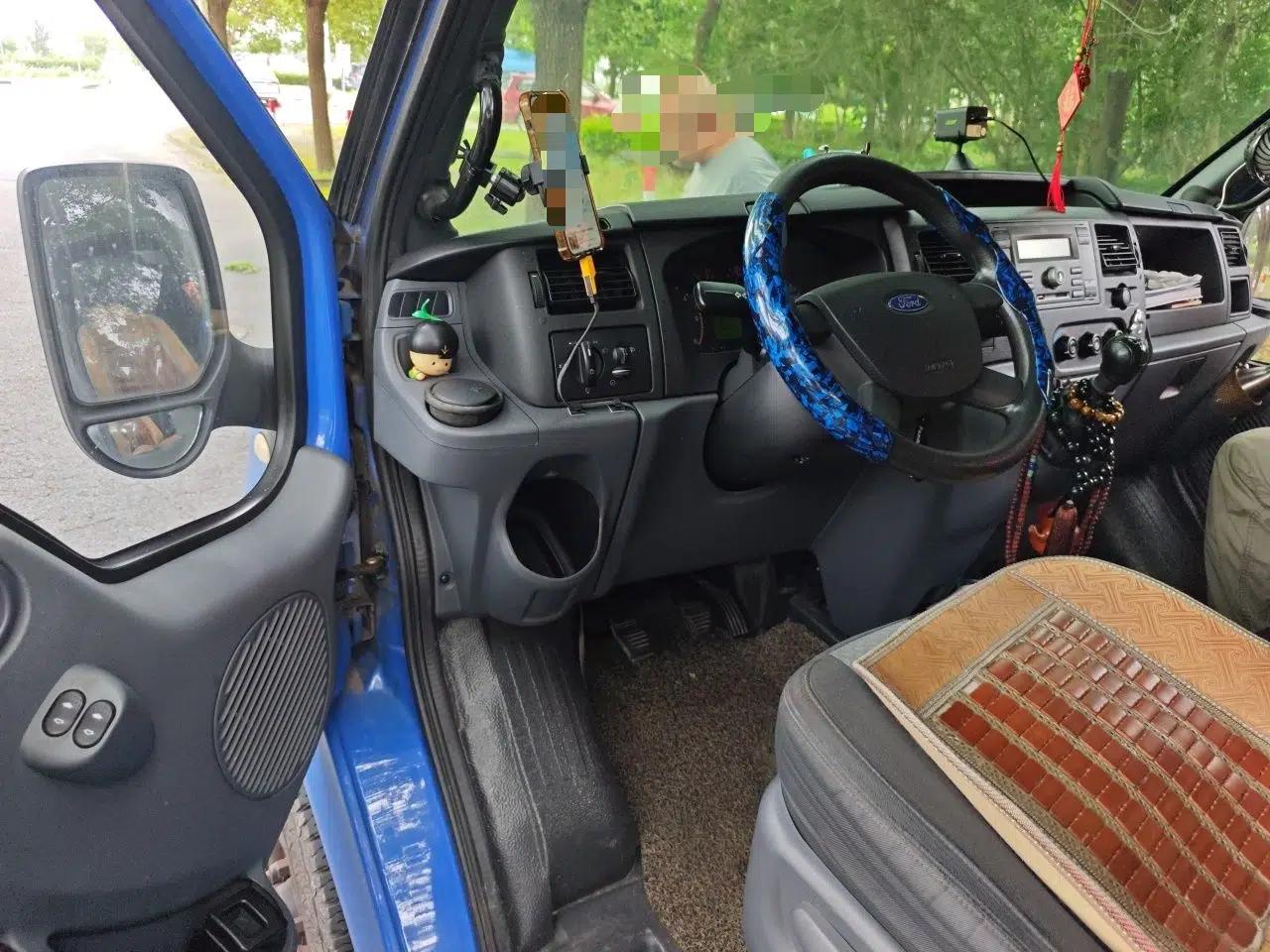 Ford Transit Custom 2016 2.2T Short Wheelbase 6-Seater Mid-Height Multi-Purpose Vehicle — миниатюра 16