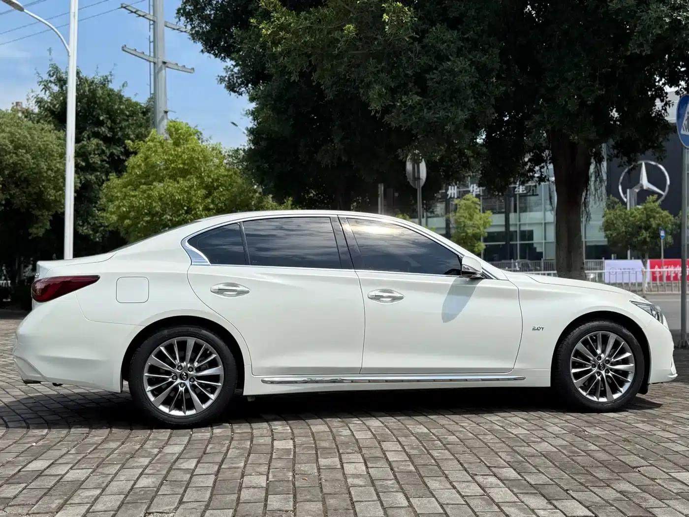 Infiniti Q50L 2018 2.0T Advanced Edition (China VI Emission Standard) — миниатюра 11