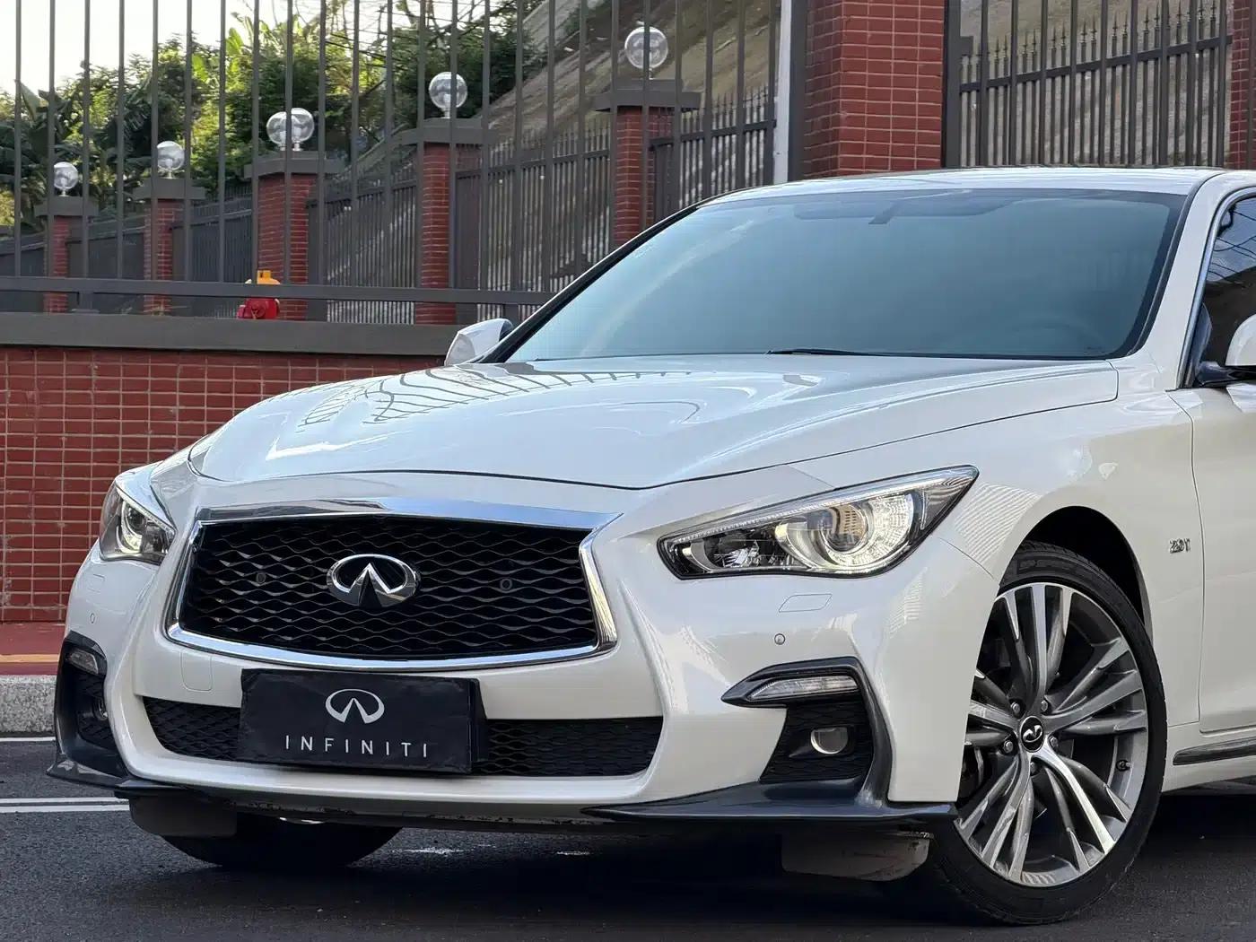 Infiniti Q50L 2019 2.0T 30th Anniversary Limited Edition — миниатюра 18