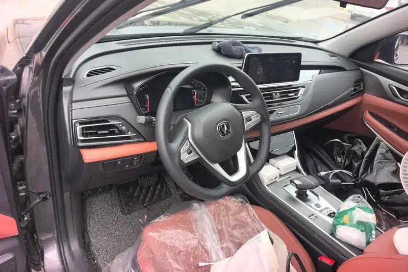 Changan CS75 2024 Enjoy Edition 1.5T DCT Luxury Model — миниатюра 13