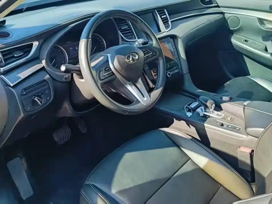 Infiniti QX50 2018 2.0T 2WD Elite Edition — миниатюра 6