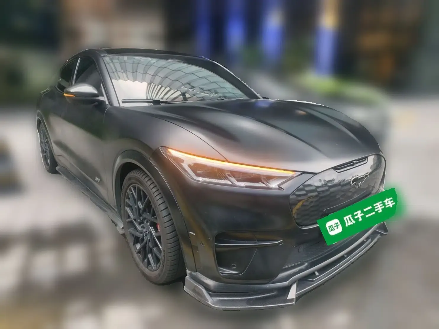 Ford Mustang Mach-E 2021 GT Model — миниатюра 3