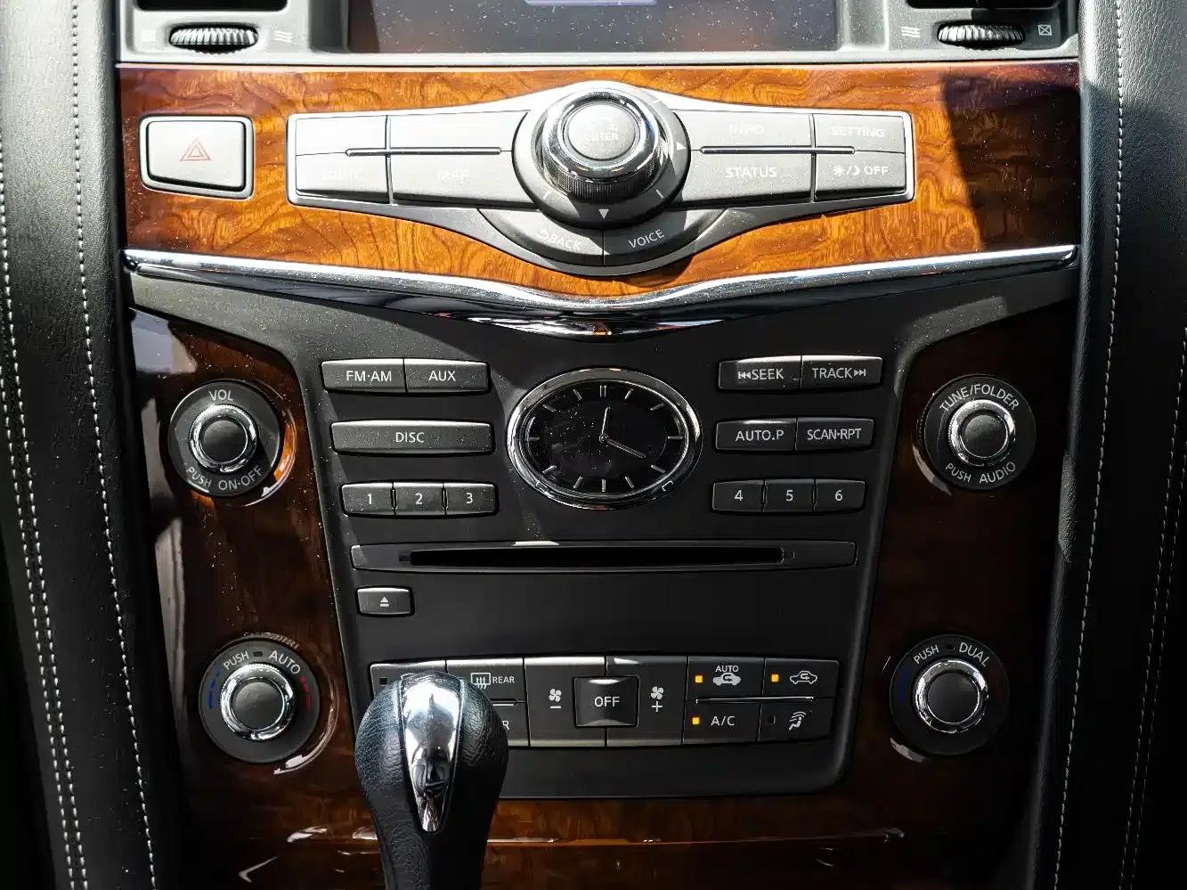 Infiniti QX80 2016 5.6L 4WD — миниатюра 19