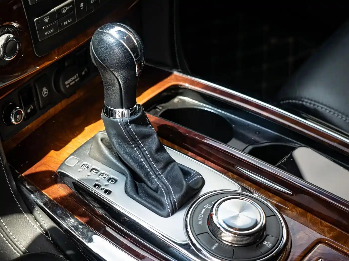 Infiniti QX80 2016 5.6L 4WD — миниатюра 24