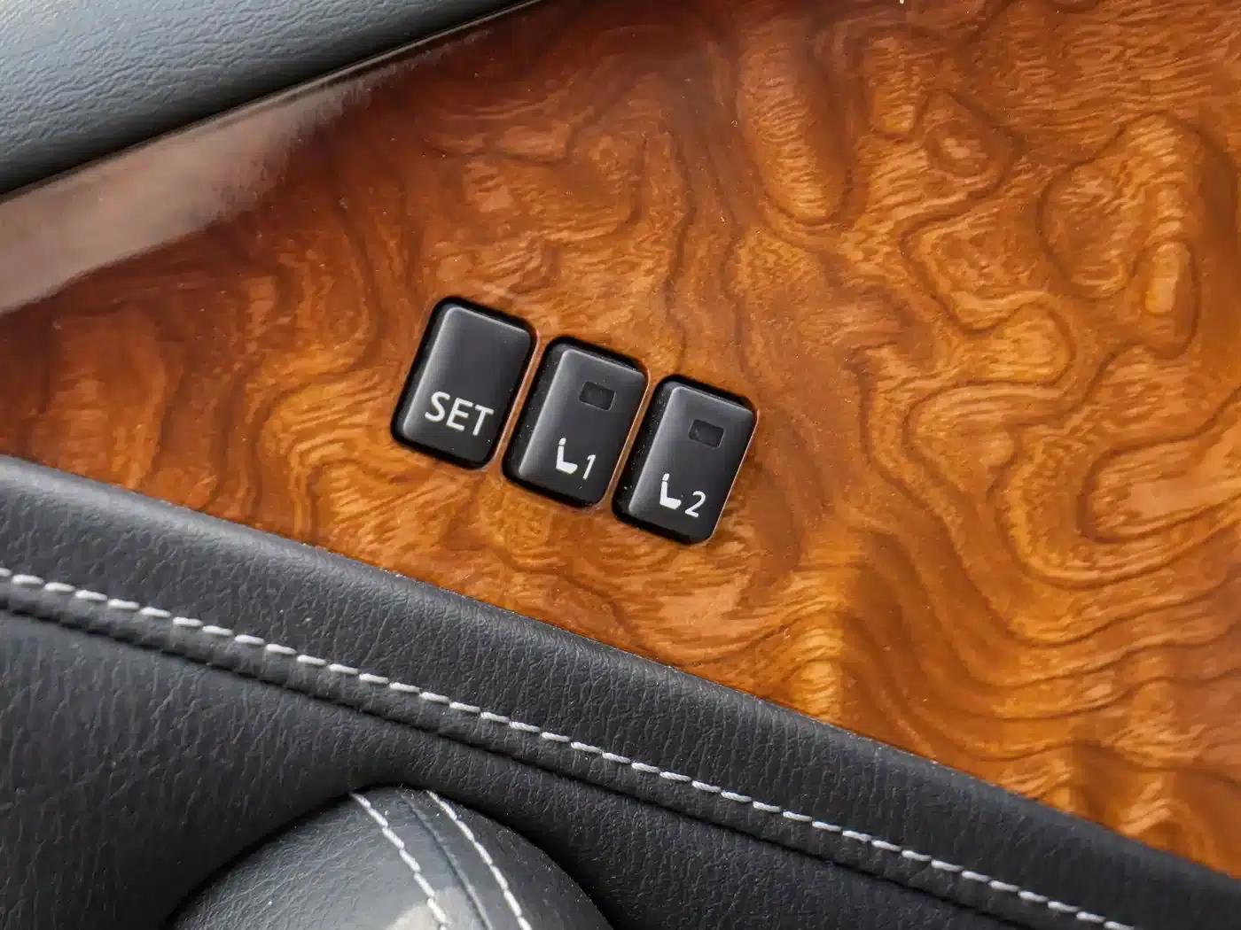 Infiniti QX80 2016 5.6L 4WD — миниатюра 27