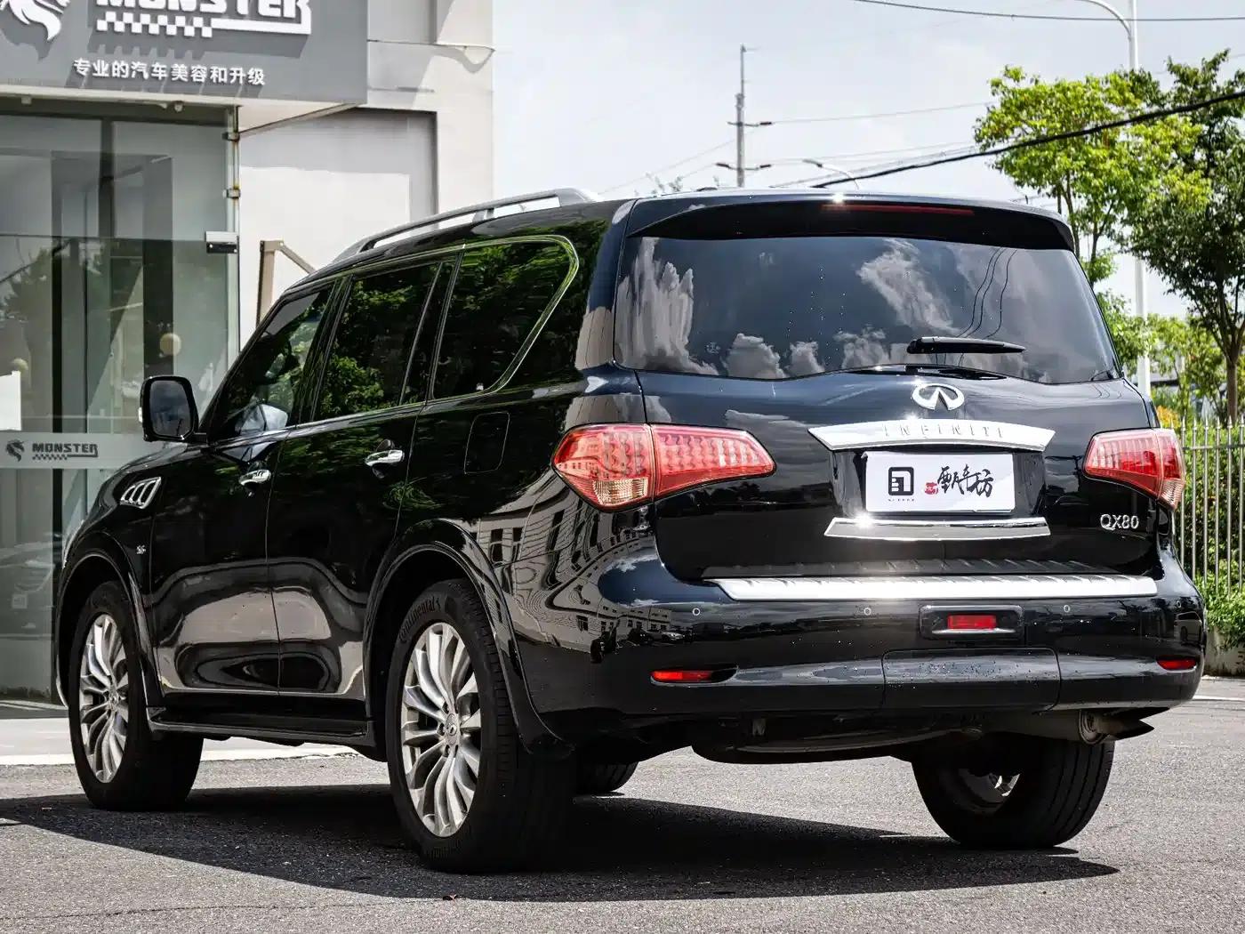 Infiniti QX80 2016 5.6L 4WD — миниатюра 7