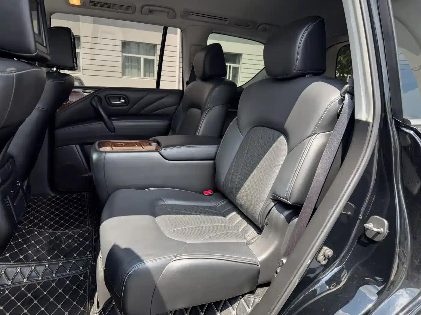 Infiniti QX80 2016 5.6L 4WD — миниатюра 9