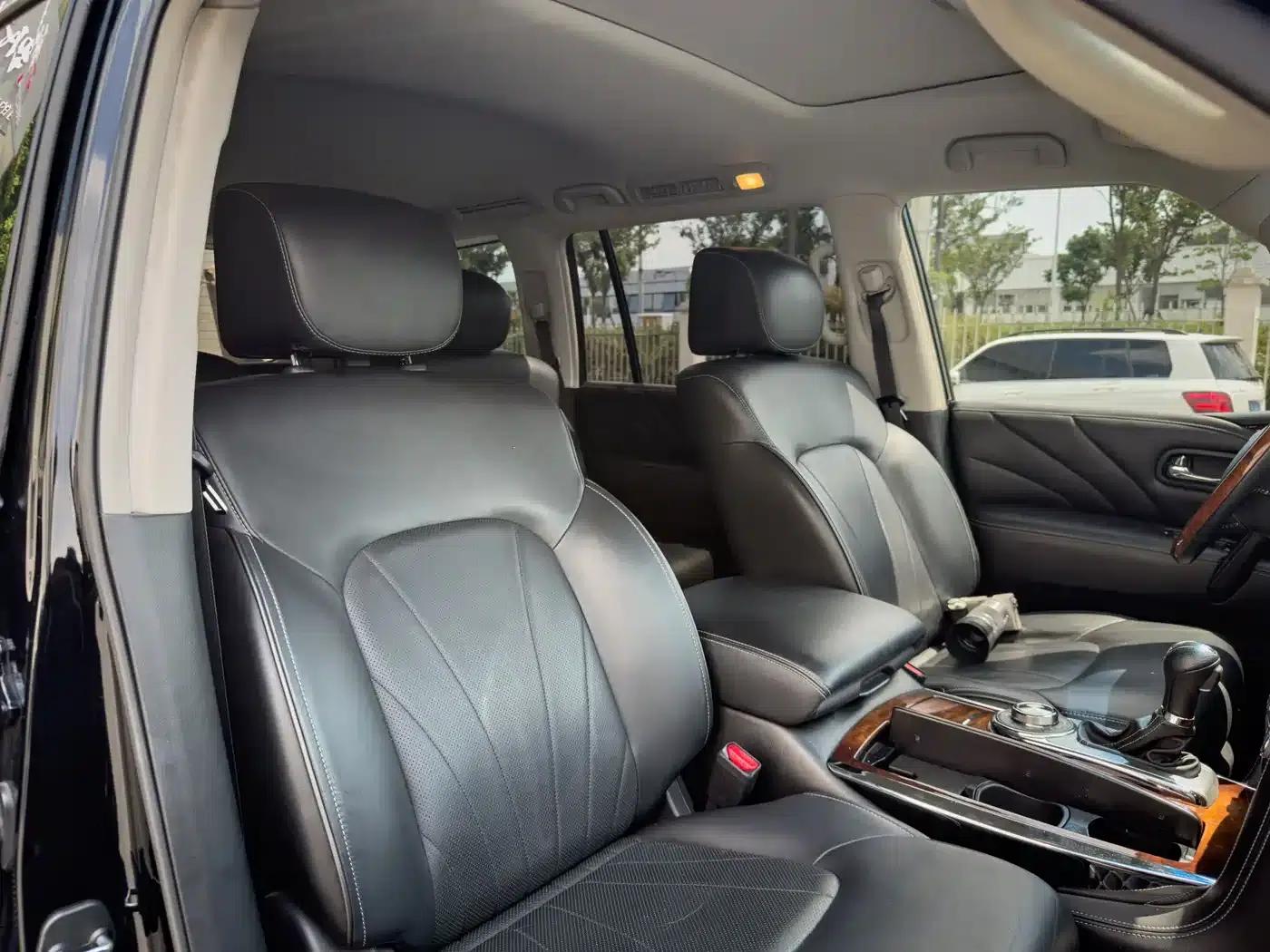 Infiniti QX80 2016 5.6L 4WD — миниатюра 10