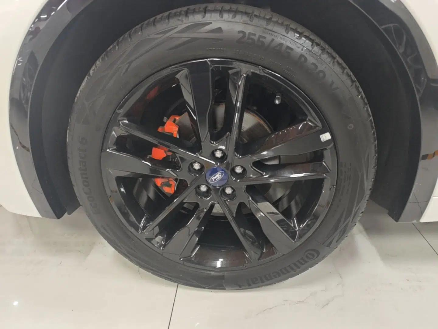 Ford EVOS 2022 EcoBoost 245 First Edition Limited Edition — миниатюра 10