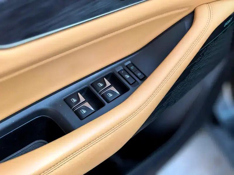 Changan UNI-K 2021 2.0T Premium Edition — миниатюра 23