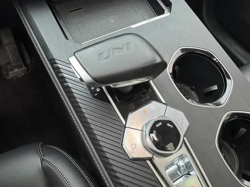 Changan UNI-K 2023 2.0T Enjoyment Edition — миниатюра 17
