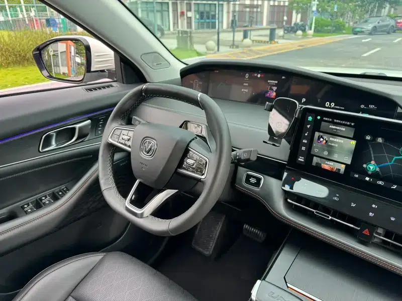 Changan UNI-K 2021 2.0T Premium Edition — миниатюра 31