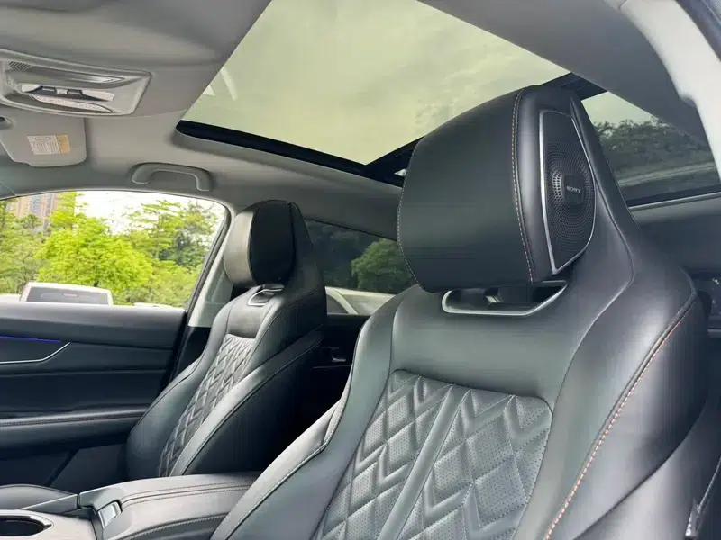 Changan UNI-K 2021 2.0T Premium Edition — миниатюра 41