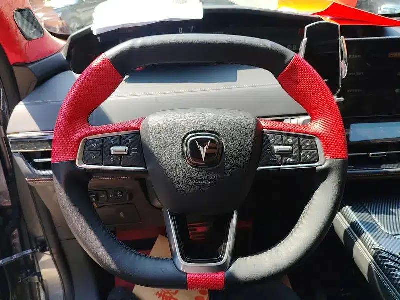 Changan UNI-K 2021 2.0T Premium Edition — миниатюра 11
