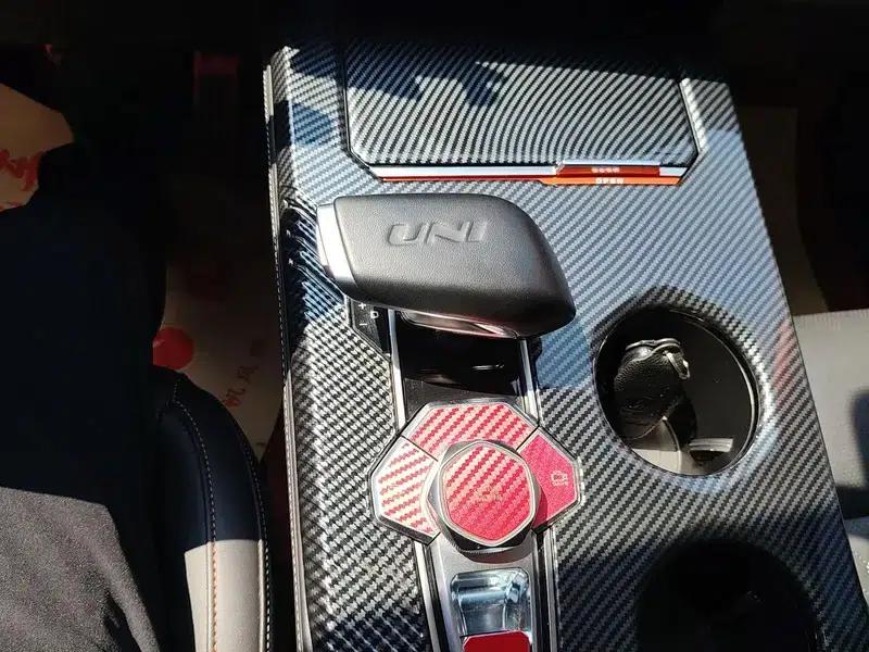 Changan UNI-K 2021 2.0T Premium Edition — миниатюра 8