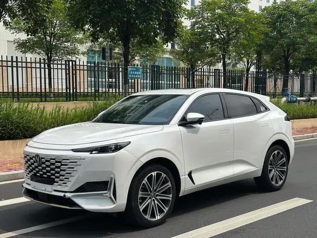 Changan UNI-K 2021 2.0T Premium Edition