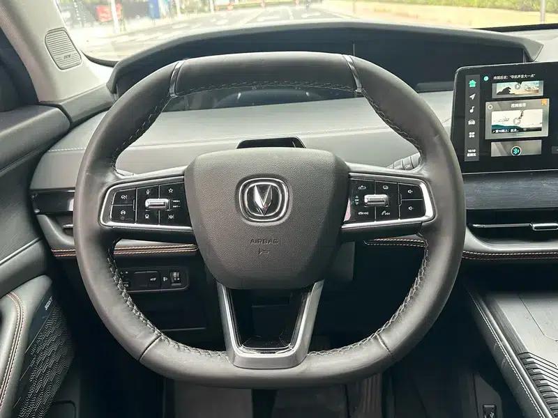 Changan UNI-K 2021 2.0T All-Wheel Drive Premium Edition — миниатюра 13
