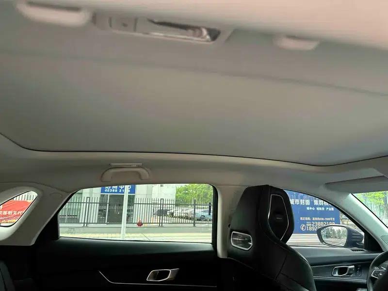 Changan UNI-K 2021 2.0T Premium Edition — миниатюра 17