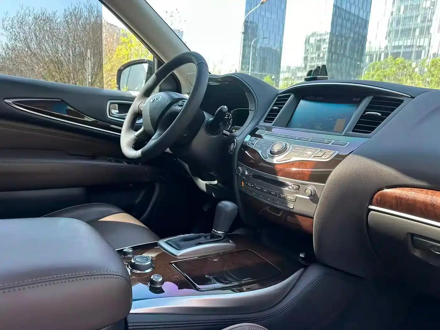 2014 Infiniti QX60 Imported Model 2.5 S/C Hybrid 2WD Excellence Edition — миниатюра 23