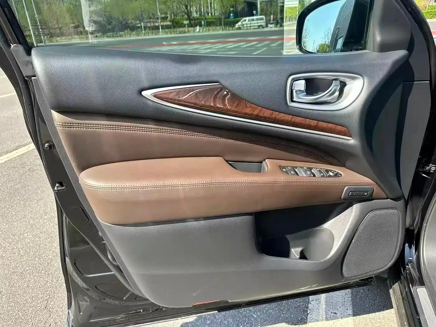 2014 Infiniti QX60 Imported Model 2.5 S/C Hybrid 2WD Excellence Edition — миниатюра 25