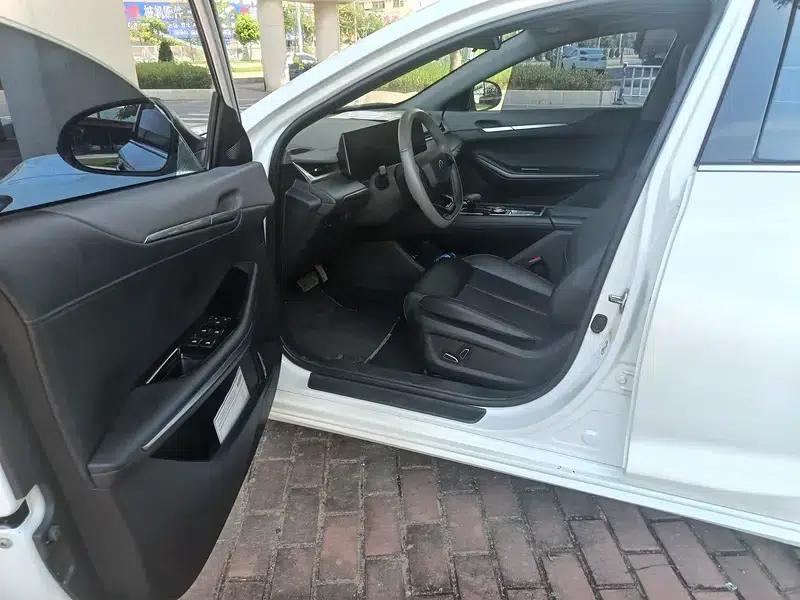 Ruicheng PLUS 2023 1.5T DCT Luxury Edition — миниатюра 9