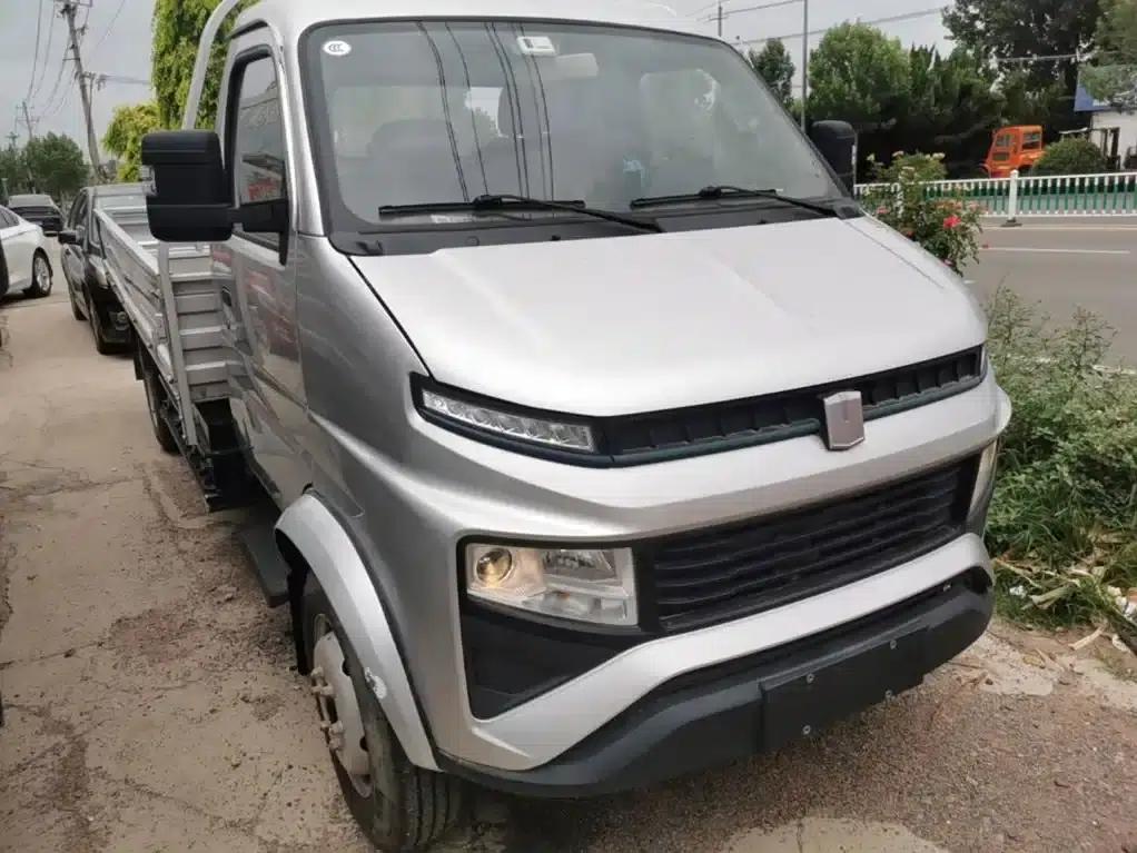 Remote Sharp 2022 F3E Flatbed Truck, Ningde 55.7kWh — миниатюра 4