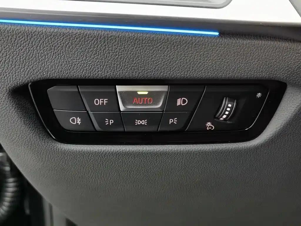 BMW i3 2022 eDrive 35L — миниатюра 21