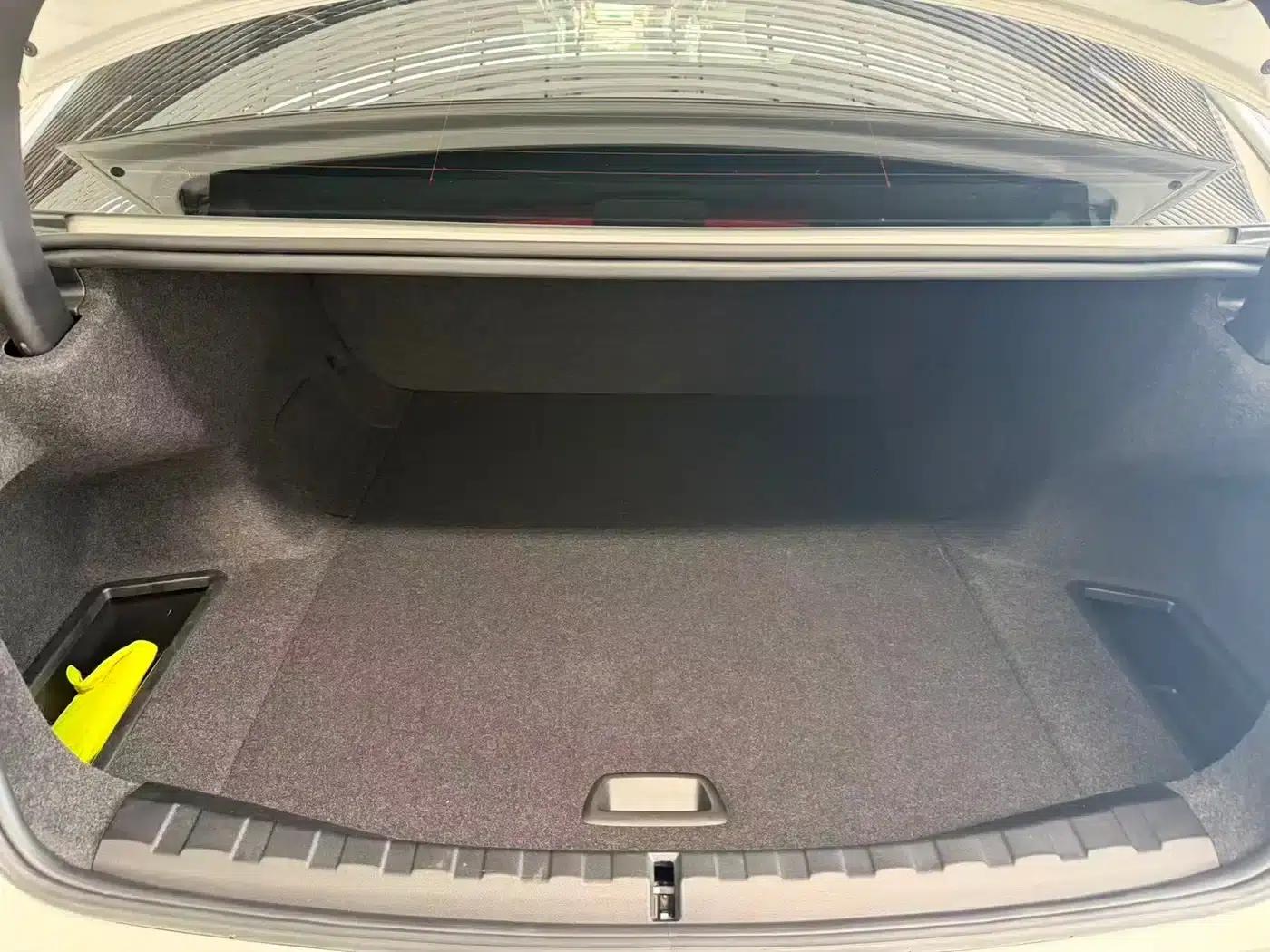 BMW i3 2022 eDrive 35L — миниатюра 16