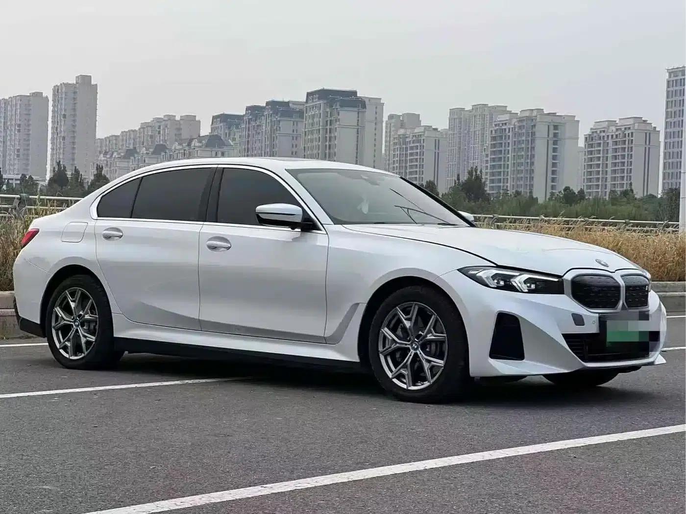BMW i3 2022 eDrive 35L — миниатюра 3