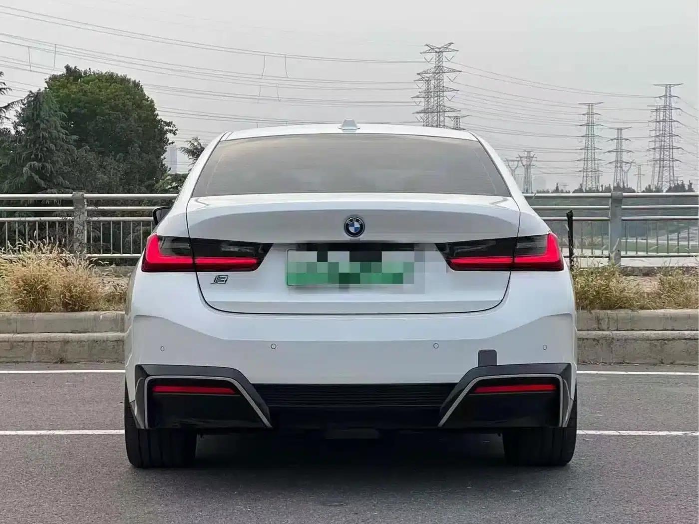 BMW i3 2022 eDrive 35L — миниатюра 8