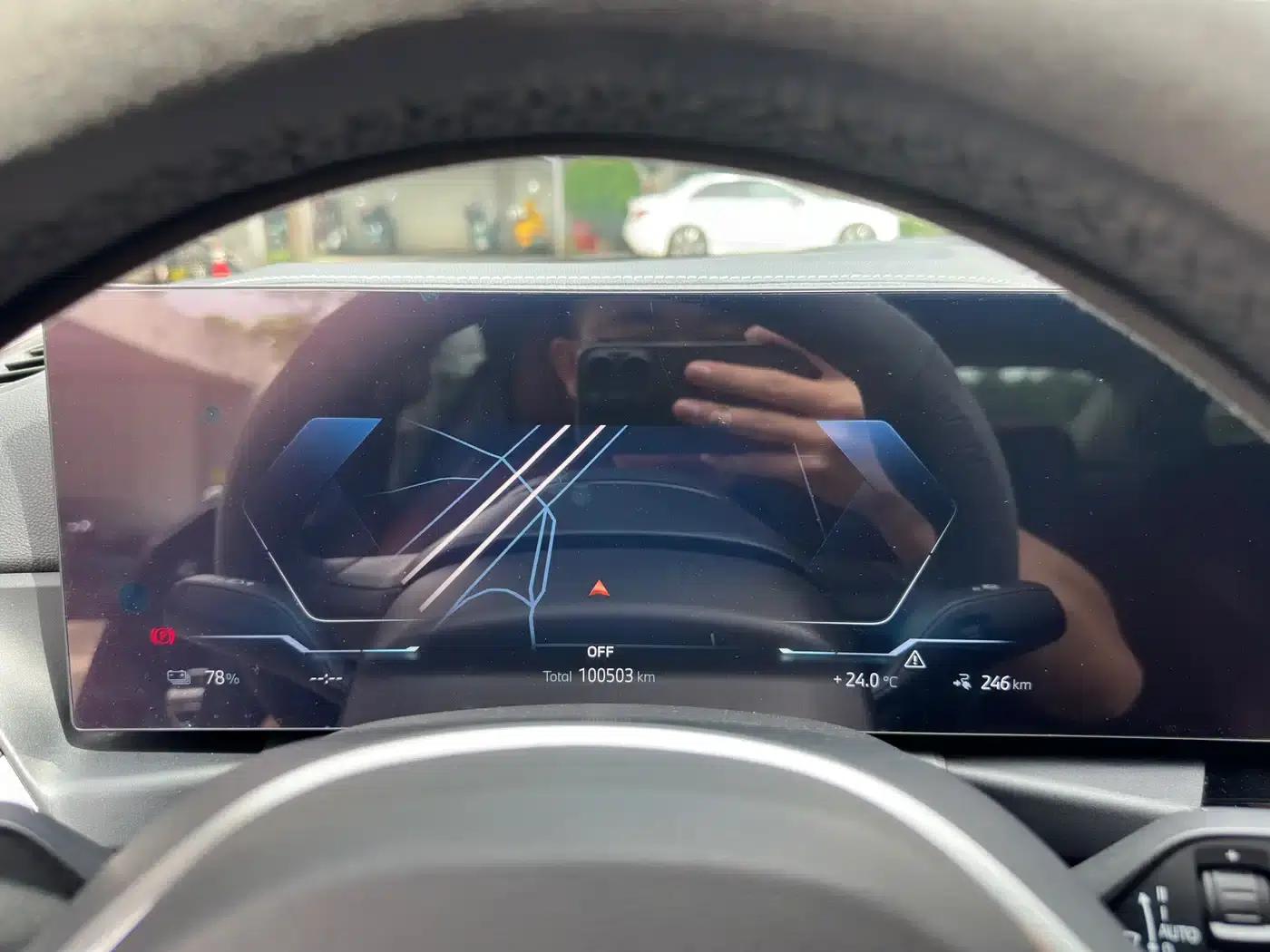 BMW i3 2024 eDrive 35L — миниатюра 10