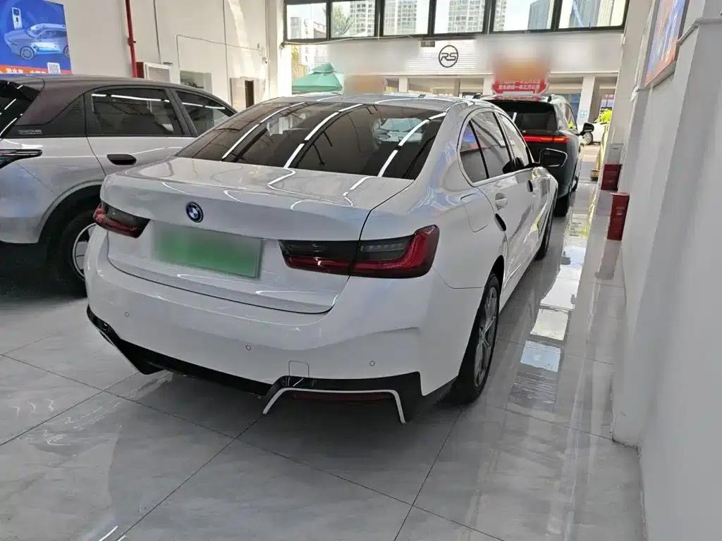 BMW i3 2024 eDrive 35L — миниатюра 10