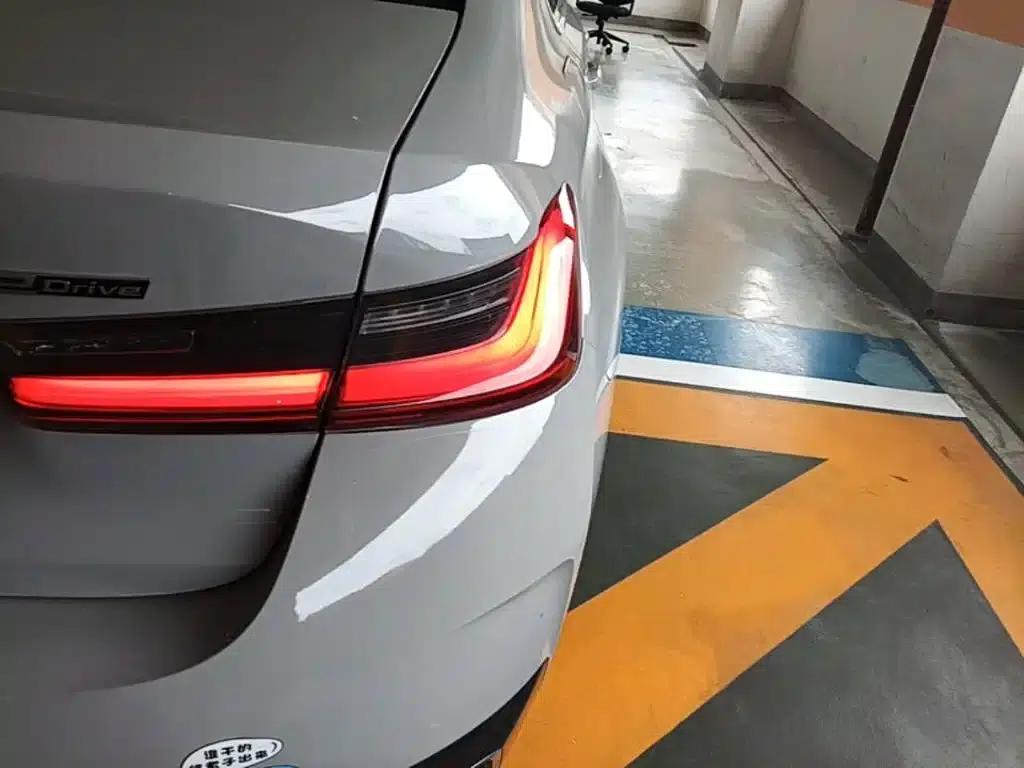 BMW i3 2022 eDrive 35L — миниатюра 8