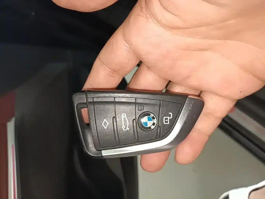 BMW i3 2022 eDrive 35L — миниатюра 9