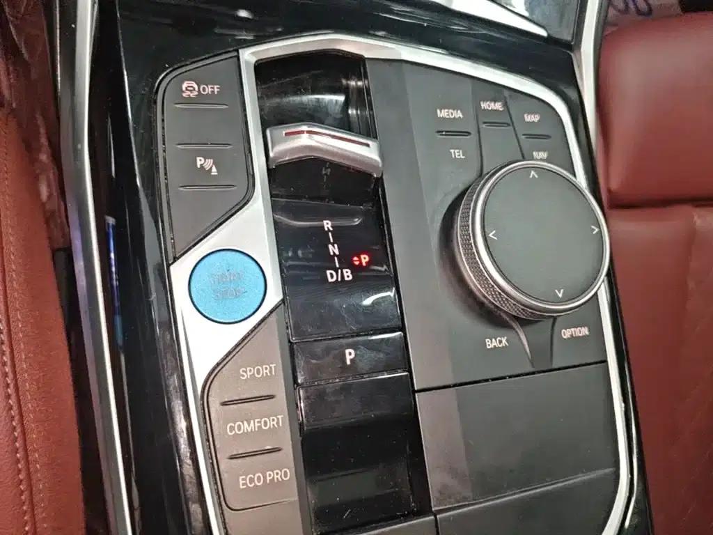 BMW i3 2024 eDrive 35L — миниатюра 14