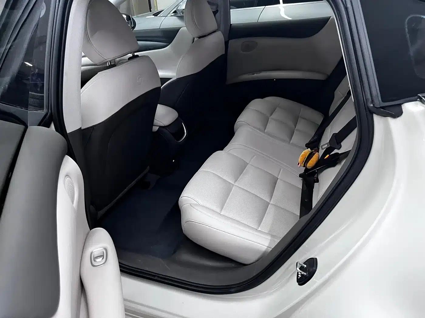 Zhiji L6 2024 Max Standard Edition — миниатюра 7