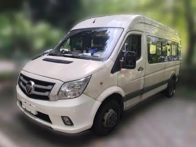 Foton Toano Tujiano 2019, 2.5-liter manual diesel, 7 seats
