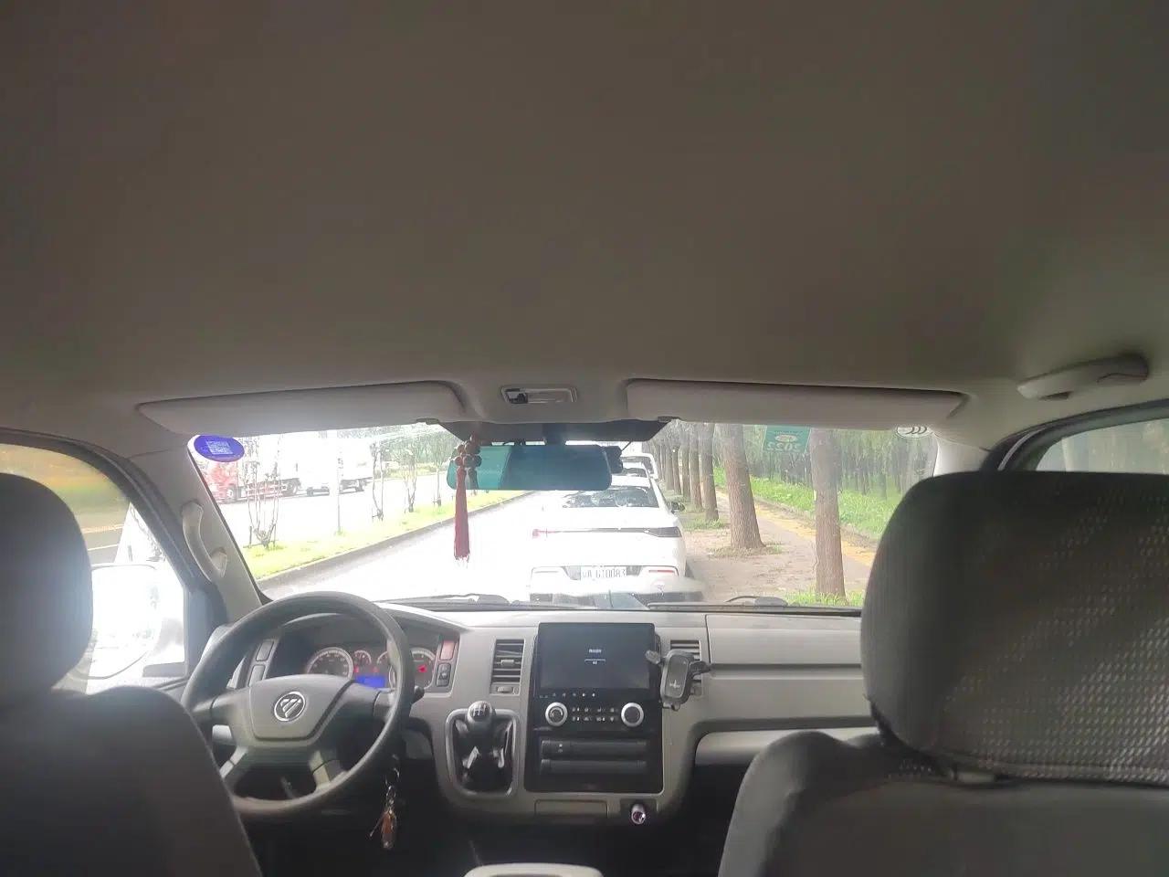 Foton Scenic G7 Foton Fengjing G7 2.0 Manual, Two-Wheel Drive, 6-Seater (Closed Cargo Van) — миниатюра 18