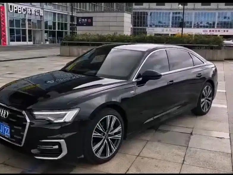 Audi A6L 2024 45 TFSI quattro Premium Dynamic Edition — миниатюра 3
