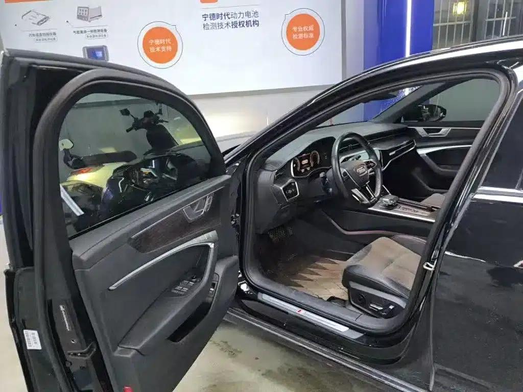 Audi A6L 2024 45 TFSI quattro Premium Dynamic Edition — миниатюра 5