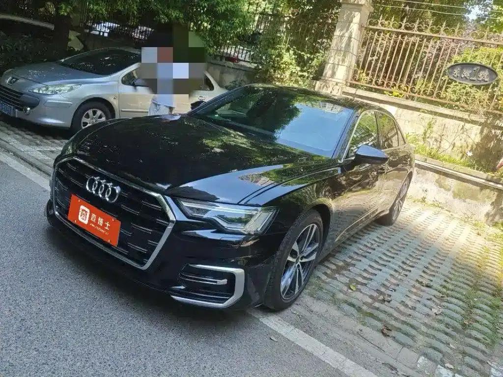 Audi A6L 2024 40 TFSI Luxury Dynamic — миниатюра 1