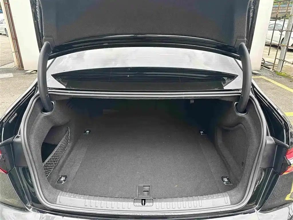 Audi A6L 2024 45 TFSI quattro Premium Dynamic Edition — миниатюра 8