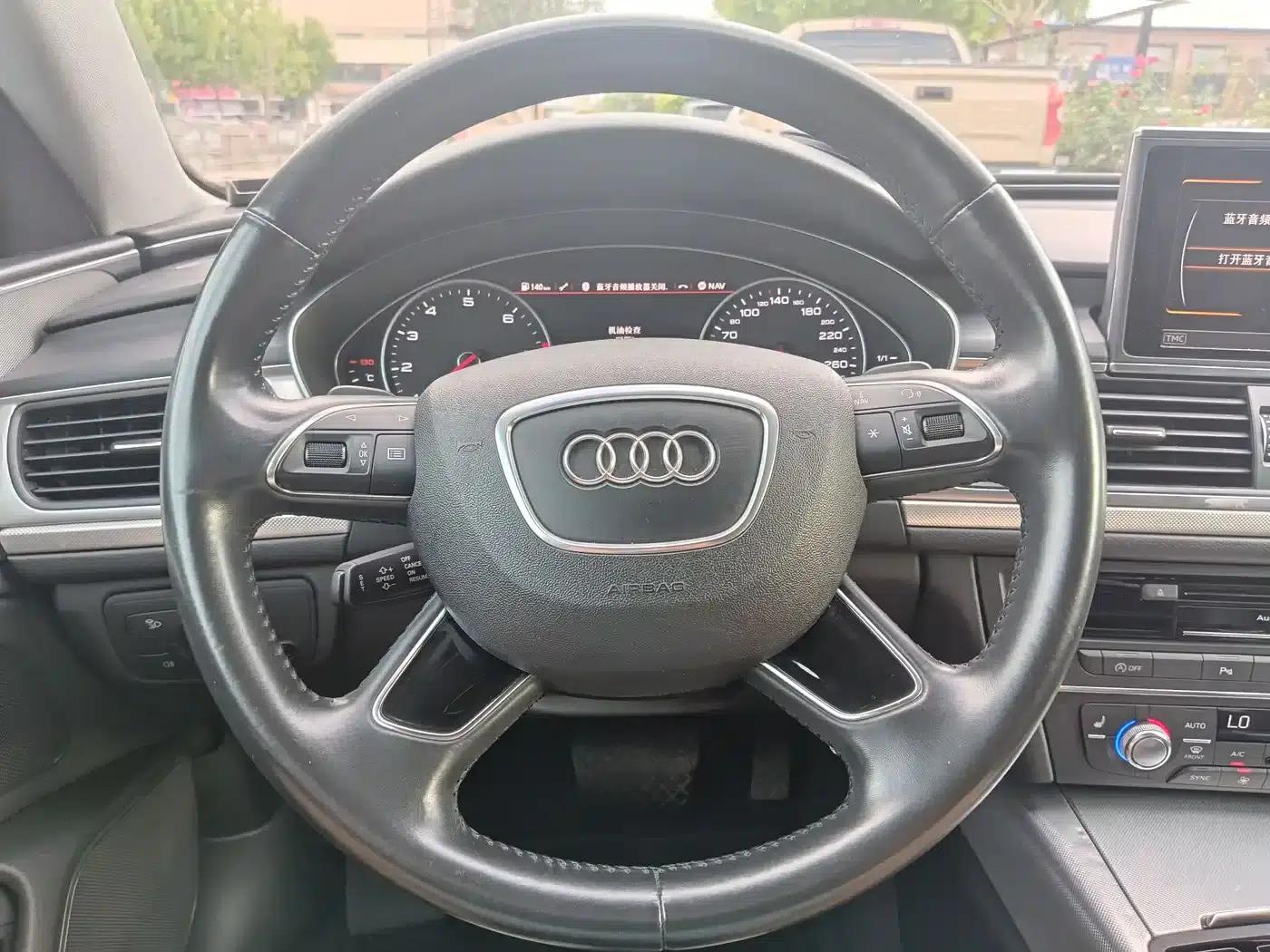 Audi A6L 2018 30th Anniversary Edition 35 TFSI Fashion Model — миниатюра 20