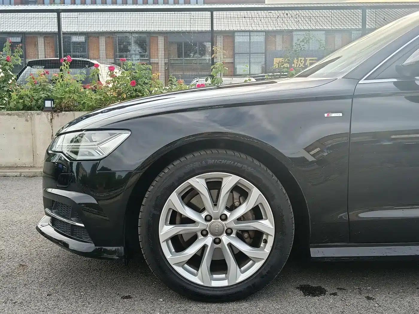 Audi A6L 2018 30th Anniversary Edition 35 TFSI Fashion Model — миниатюра 5