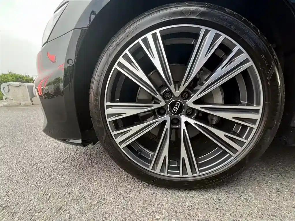 Audi A6L 2025 Facelift 45 TFSI quattro Premium Dynamic Edition — миниатюра 6