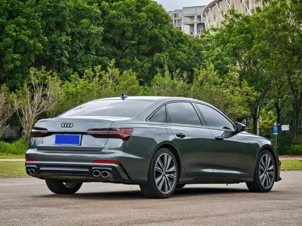 Audi A6L 2019 55 TFSI quattro Premium Dynamic Edition — миниатюра 7